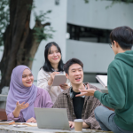 ide bisnis kreatif untuk anak muda dengan sentuhan lokal