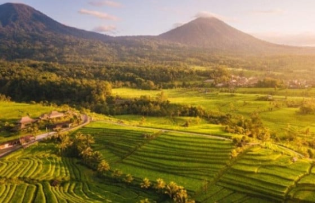 keindahan desa wisata dengan budaya yang masih terjaga