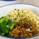 mie ayam hidangan merakyat ang tak pernah lekang oleh waktu